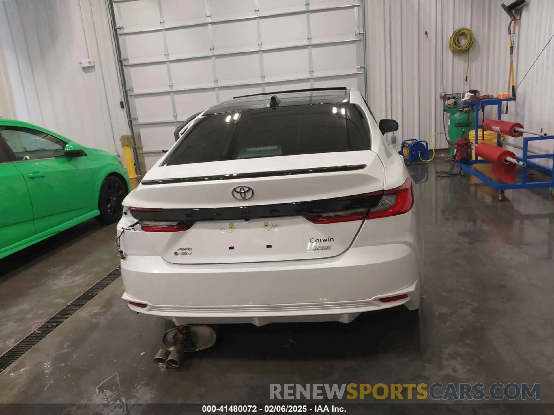 15 Photograph of a damaged car 4T1DBADKXSU518301 TOYOTA CAMRY 2025
