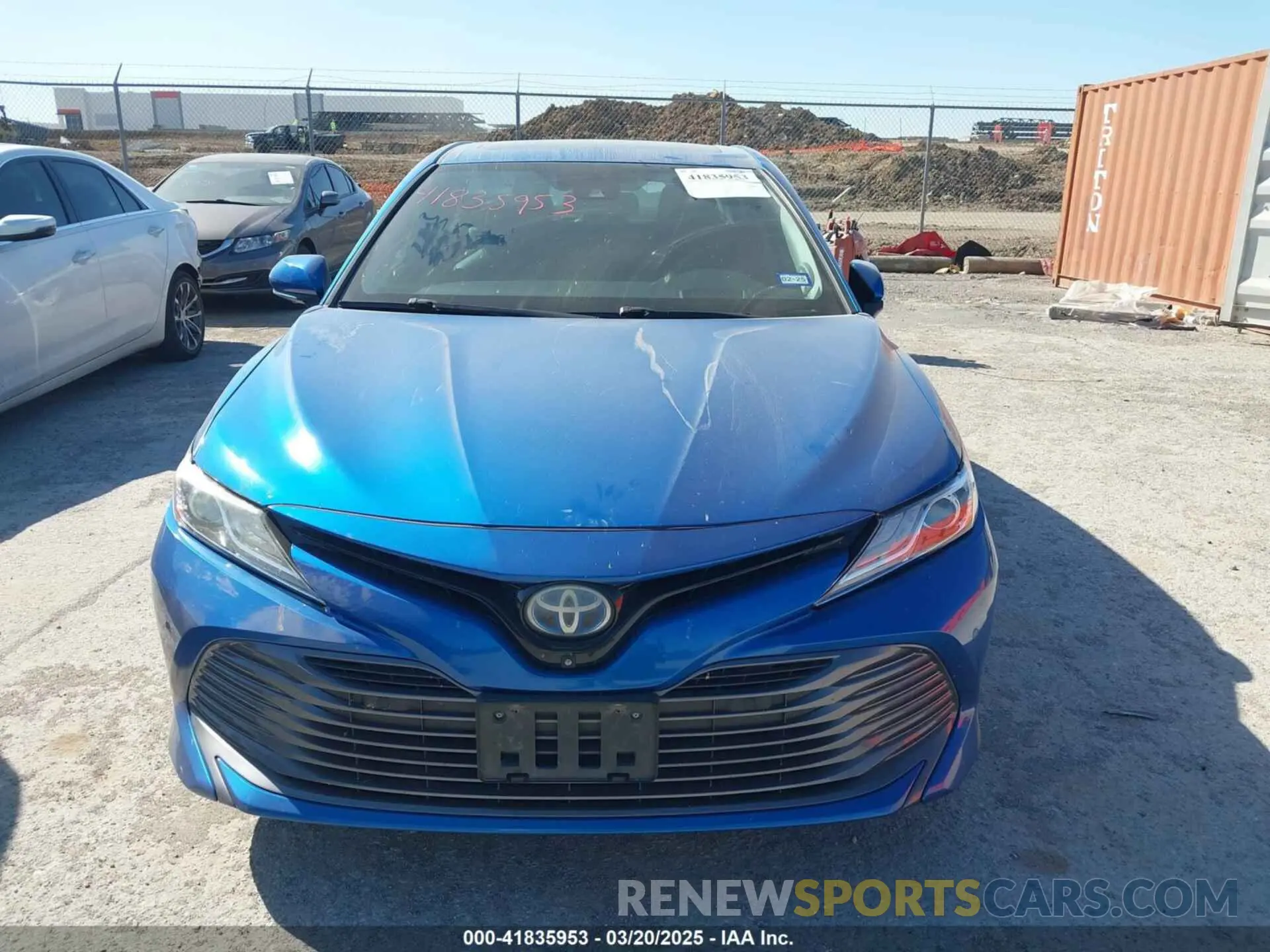 12 Photograph of a damaged car 4T1B21HK9KU011245 TOYOTA CAMRY HYBRID 2019