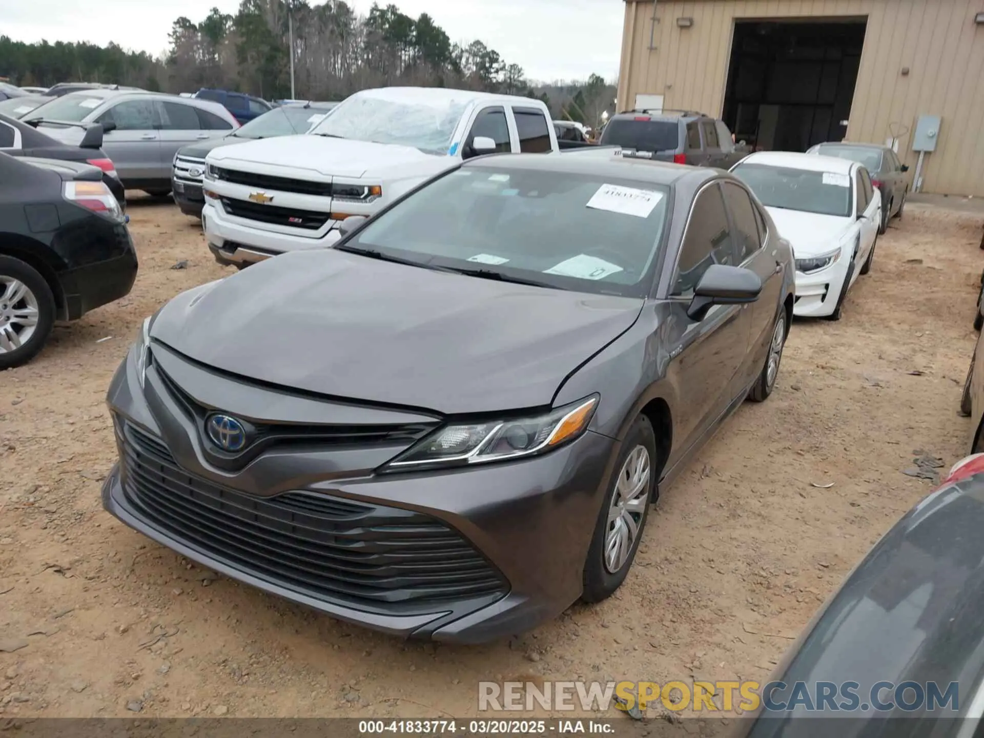 2 Photograph of a damaged car 4T1B31HK4KU007116 TOYOTA CAMRY HYBRID 2019