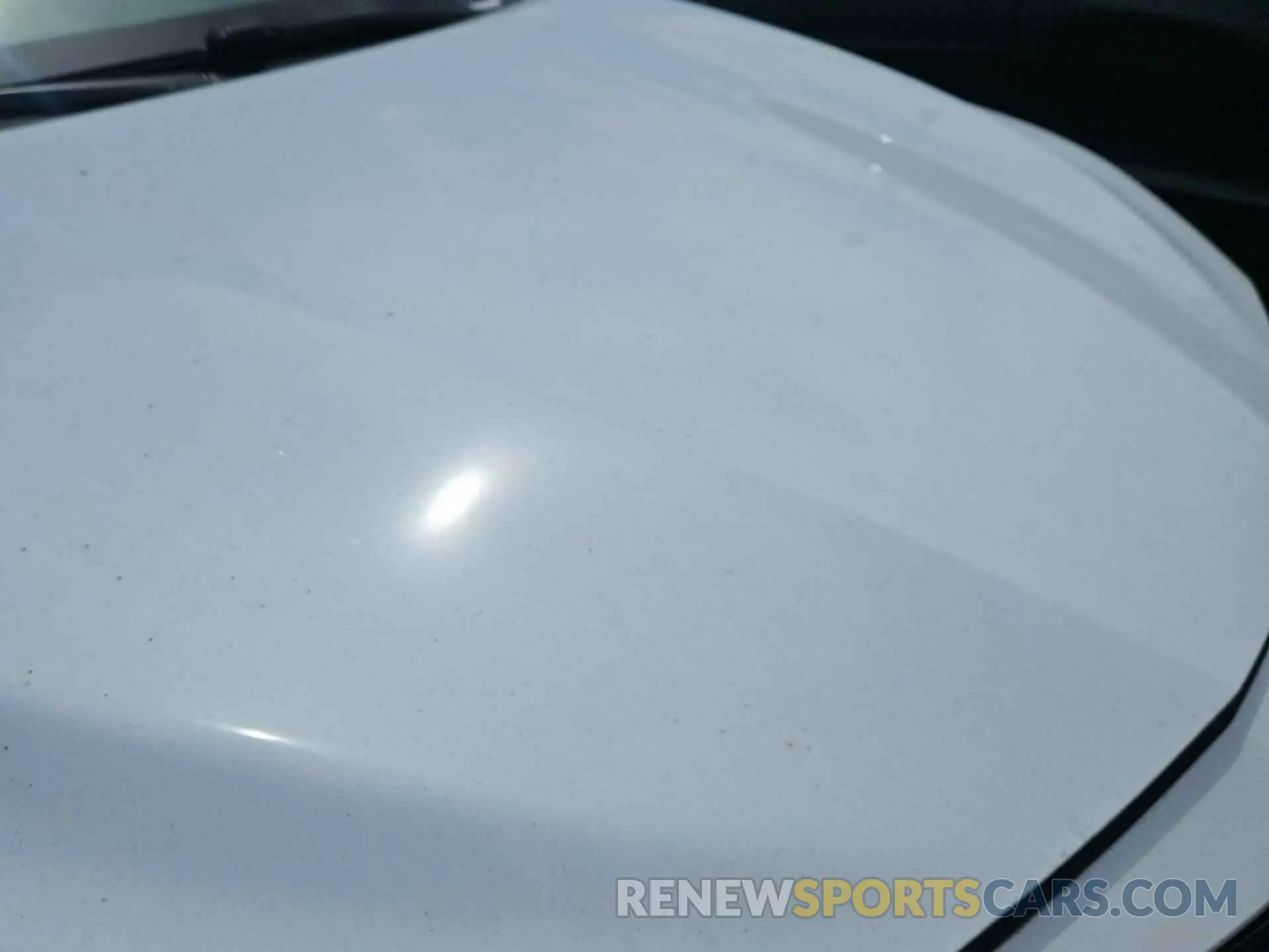 18 Photograph of a damaged car 4T1B31HK5KU512856 TOYOTA CAMRY HYBRID 2019