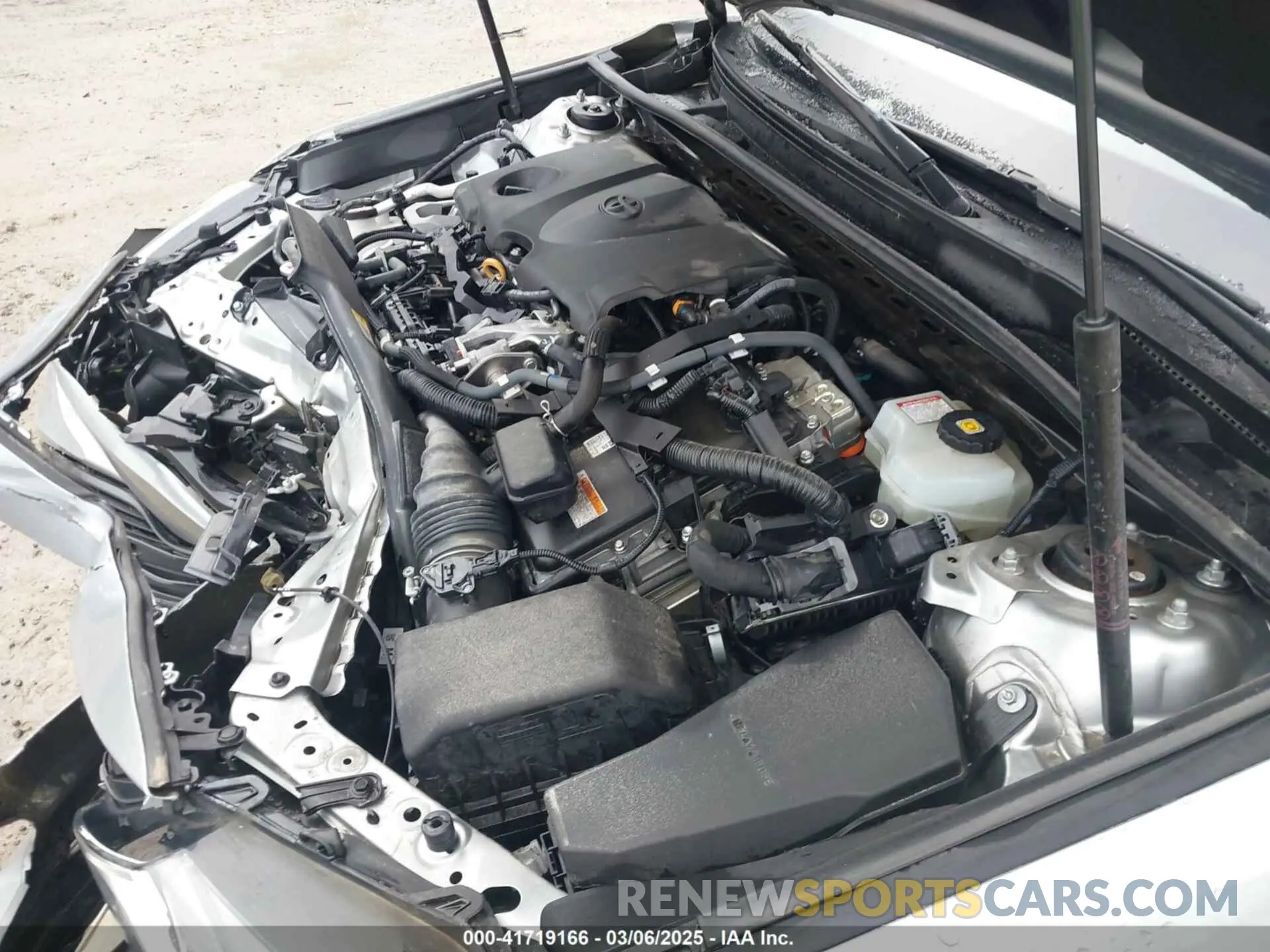 10 Photograph of a damaged car 4T1B31HK7KU515306 TOYOTA CAMRY HYBRID 2019