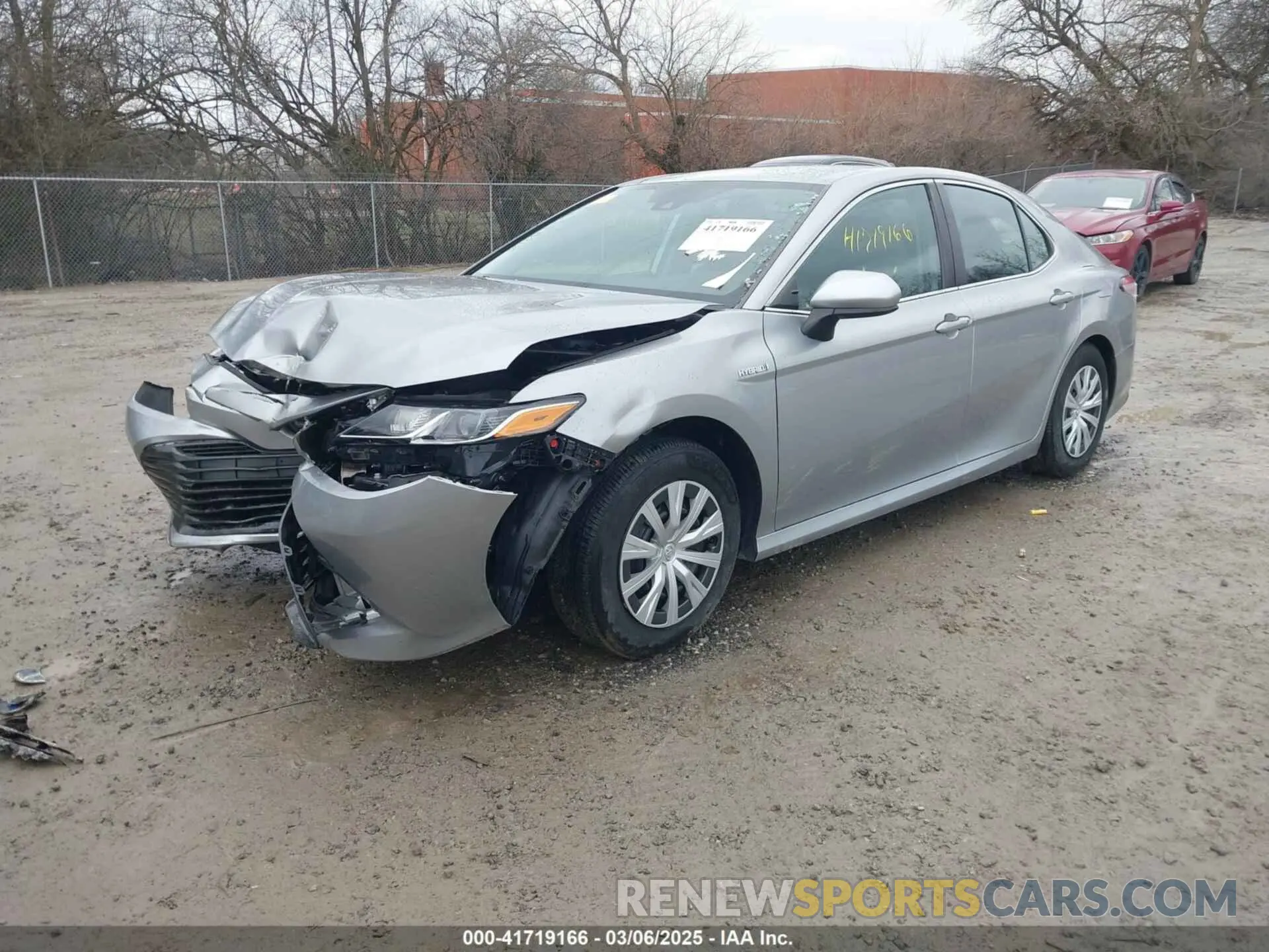 2 Photograph of a damaged car 4T1B31HK7KU515306 TOYOTA CAMRY HYBRID 2019