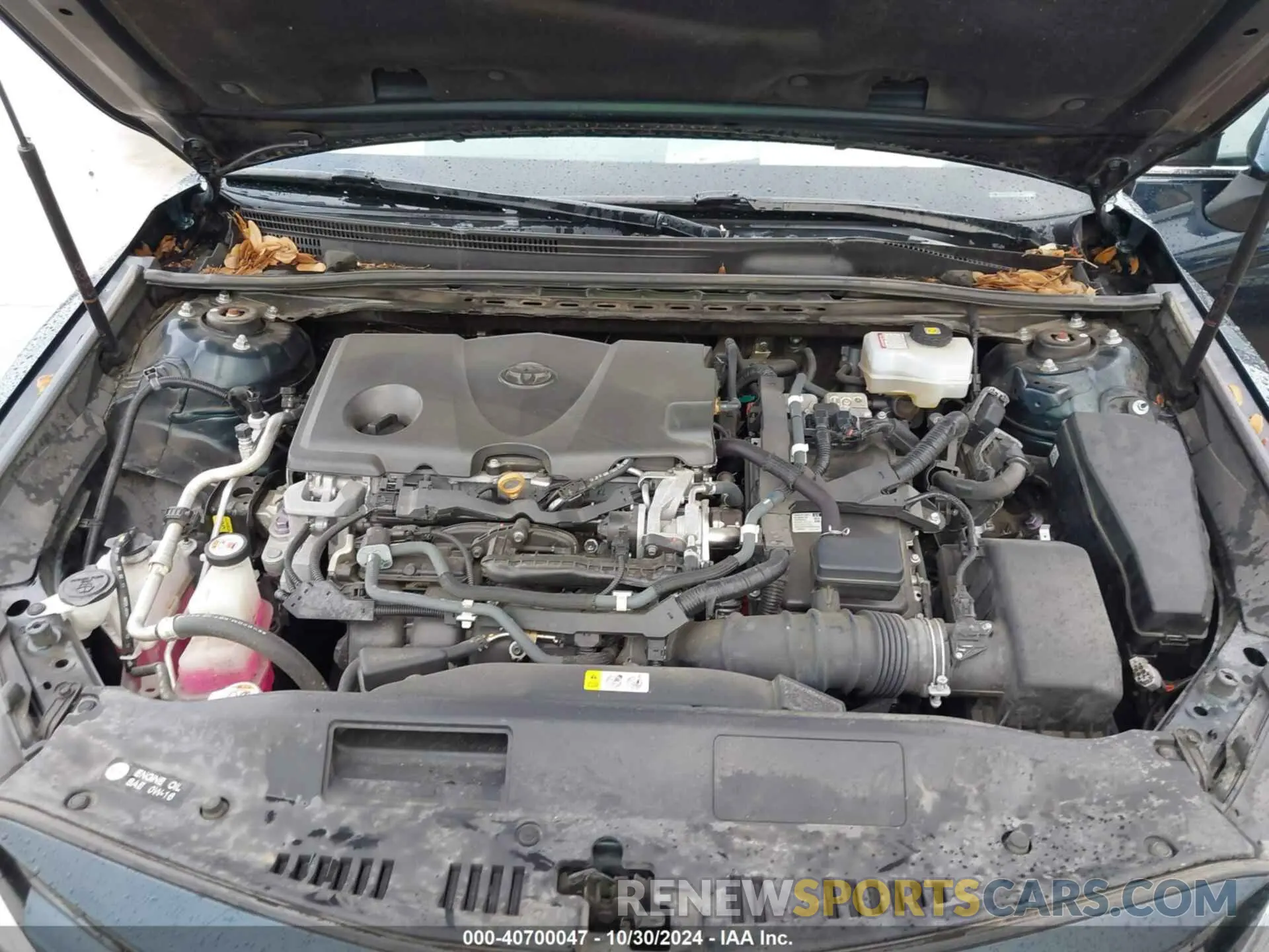 10 Photograph of a damaged car 4T1B31HK9KU517817 TOYOTA CAMRY HYBRID 2019