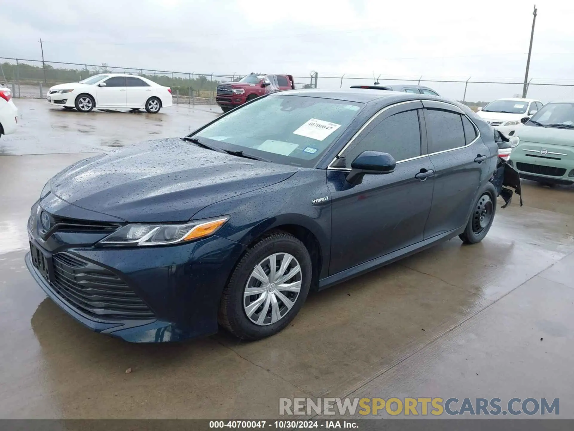 2 Photograph of a damaged car 4T1B31HK9KU517817 TOYOTA CAMRY HYBRID 2019