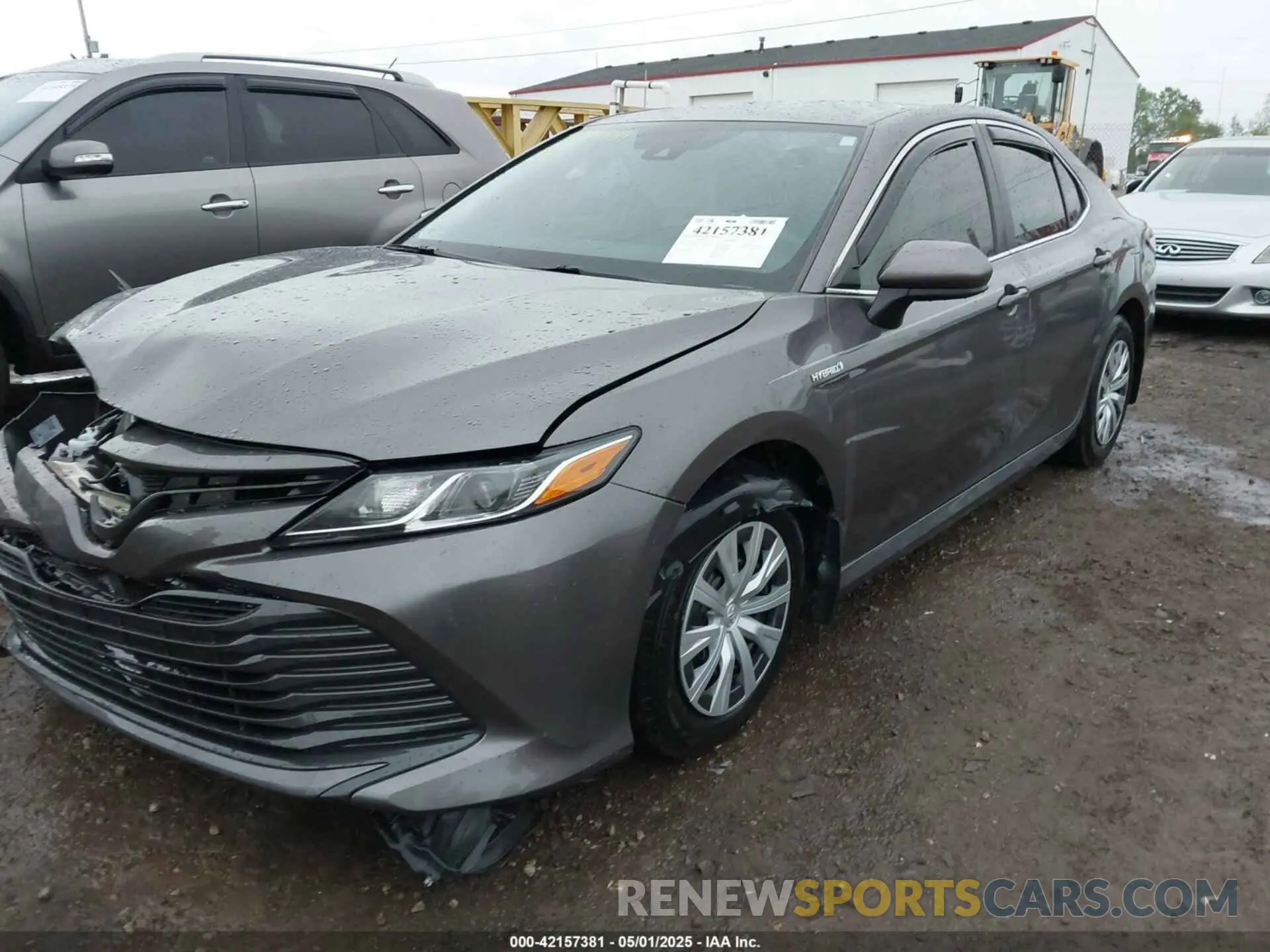 2 Photograph of a damaged car 4T1B31HKXKU512514 TOYOTA CAMRY HYBRID 2019