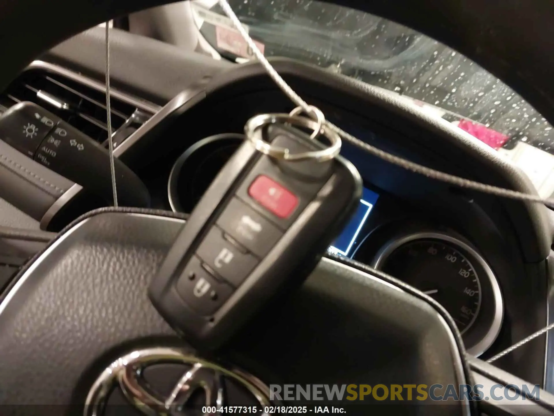 11 Photograph of a damaged car 4T1C31AK8RU624379 TOYOTA CAMRY HYBRID 2024