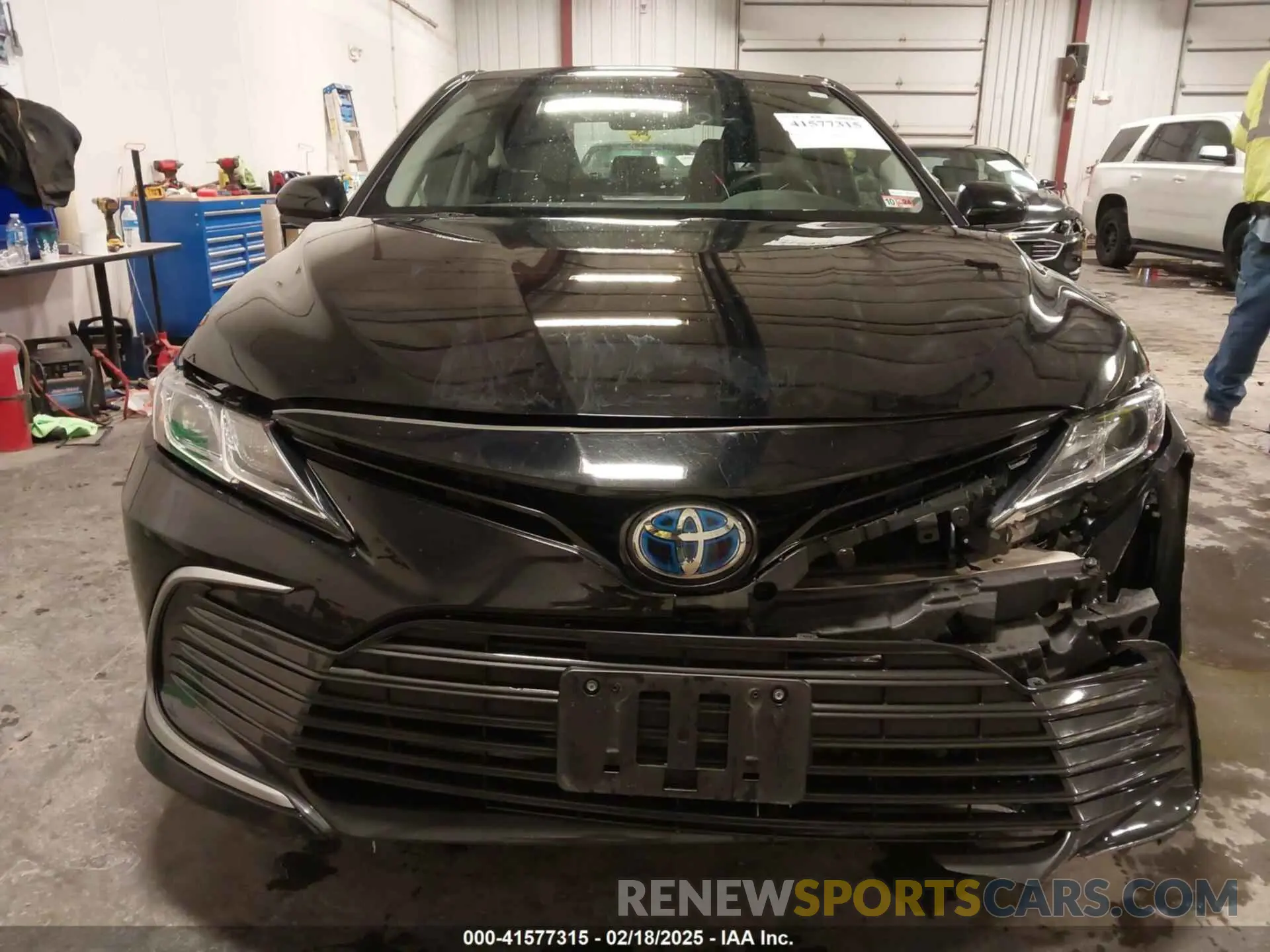 19 Photograph of a damaged car 4T1C31AK8RU624379 TOYOTA CAMRY HYBRID 2024