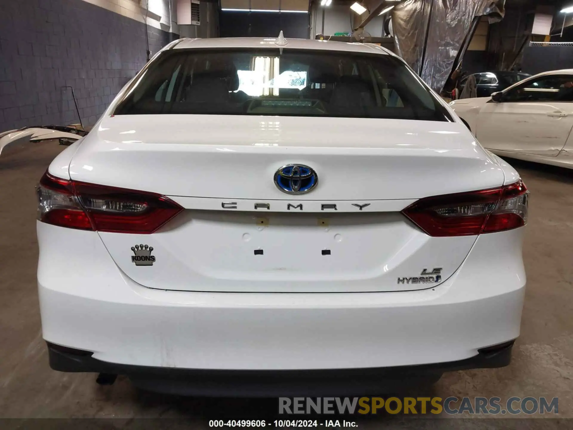 17 Photograph of a damaged car 4T1C31AK9RU074982 TOYOTA CAMRY HYBRID 2024