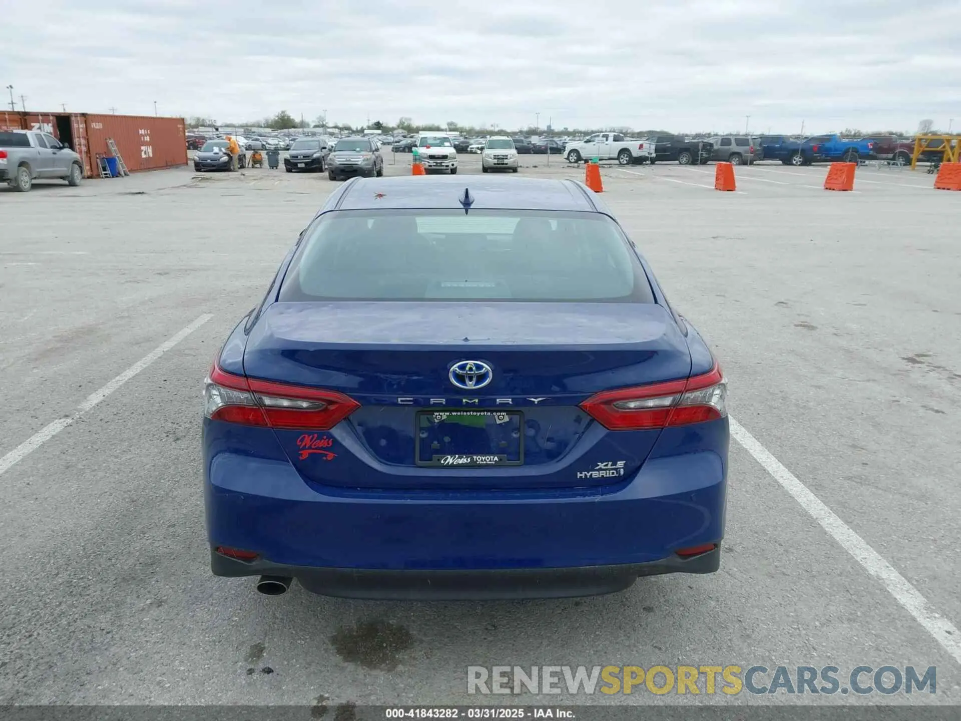 16 Photograph of a damaged car 4T1F31AK0RU063107 TOYOTA CAMRY HYBRID 2024