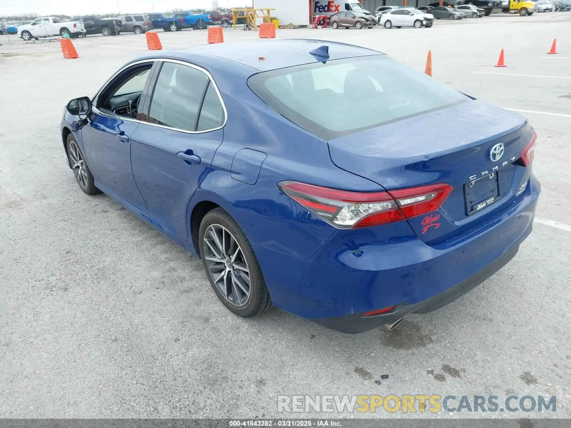 3 Photograph of a damaged car 4T1F31AK0RU063107 TOYOTA CAMRY HYBRID 2024
