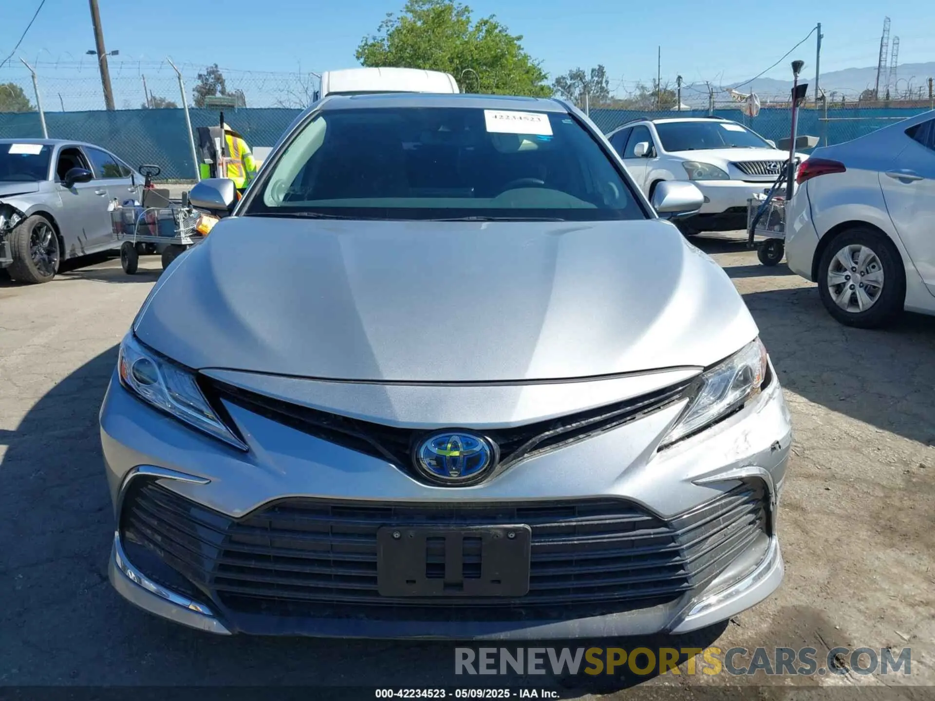 12 Photograph of a damaged car 4T1F31AK3RU076272 TOYOTA CAMRY HYBRID 2024