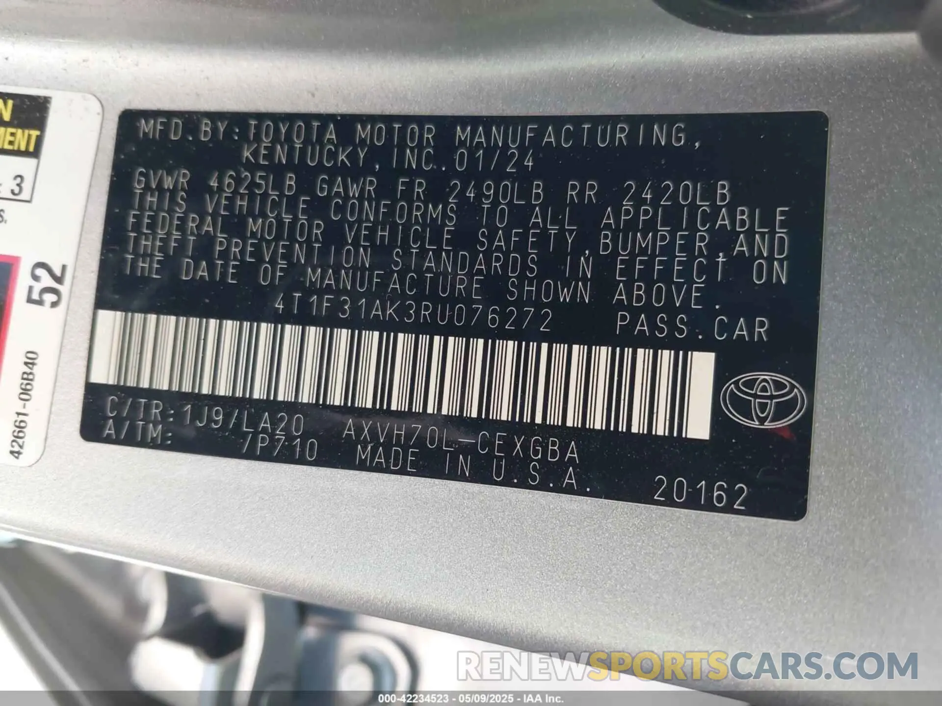 9 Photograph of a damaged car 4T1F31AK3RU076272 TOYOTA CAMRY HYBRID 2024