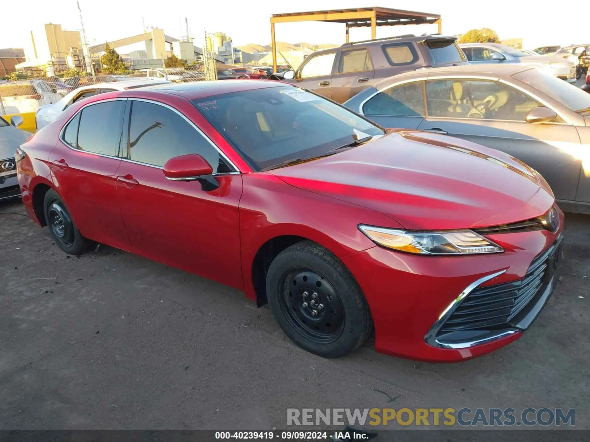 1 Photograph of a damaged car 4T1F31AK6RU068716 TOYOTA CAMRY HYBRID 2024