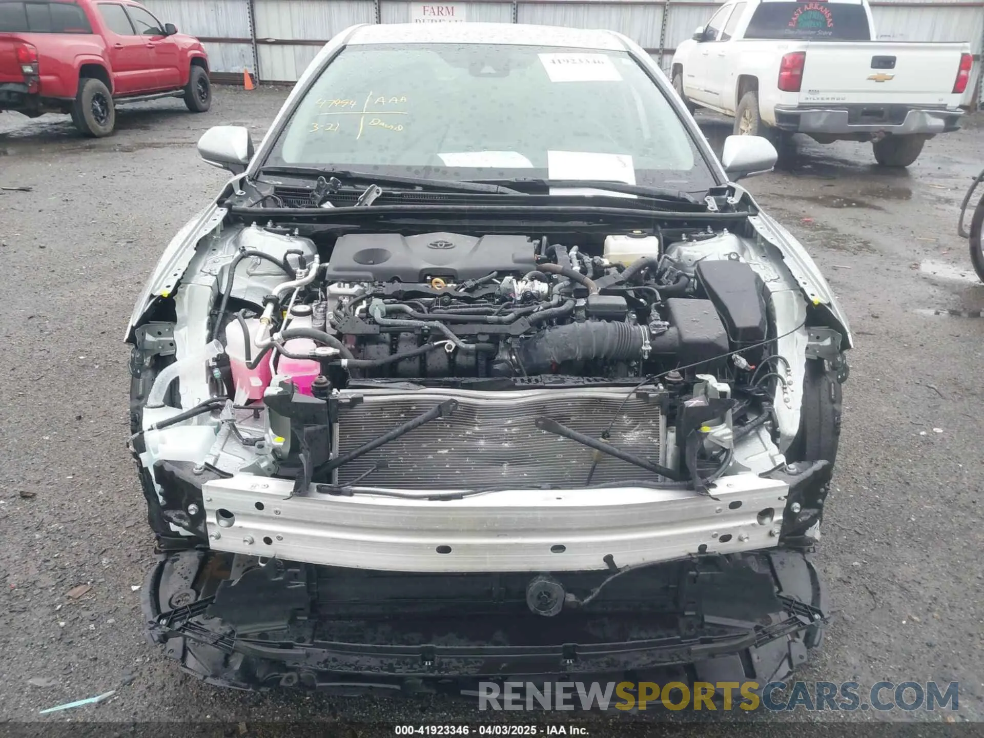 6 Photograph of a damaged car 4T1F31AK6RU075116 TOYOTA CAMRY HYBRID 2024