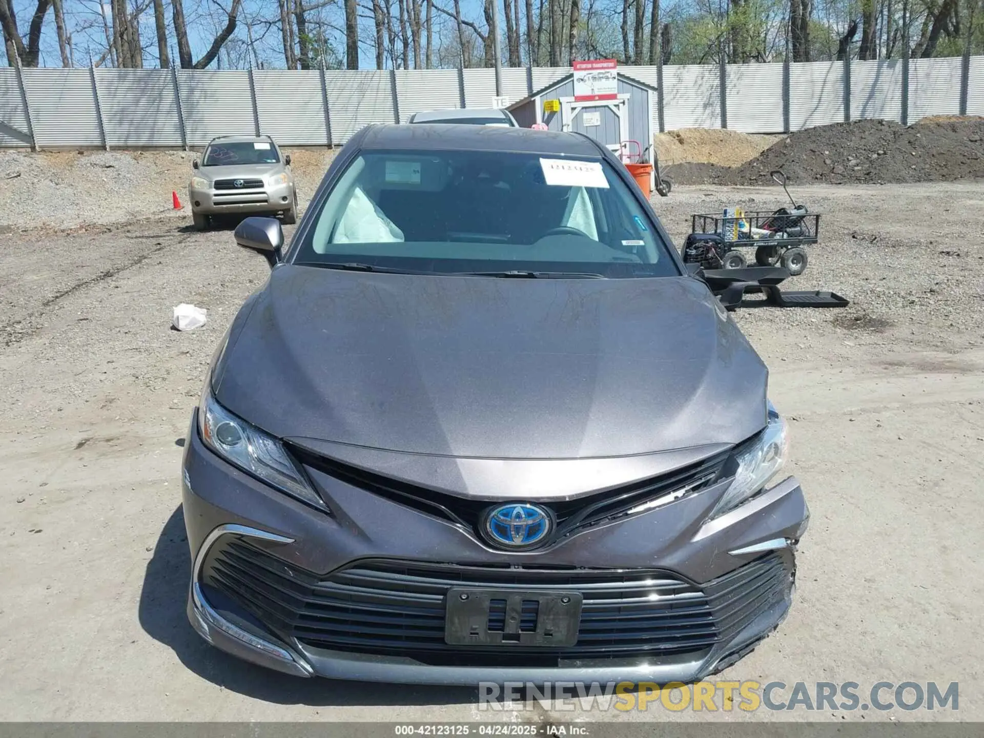 13 Photograph of a damaged car 4T1F31AK9RU071027 TOYOTA CAMRY HYBRID 2024