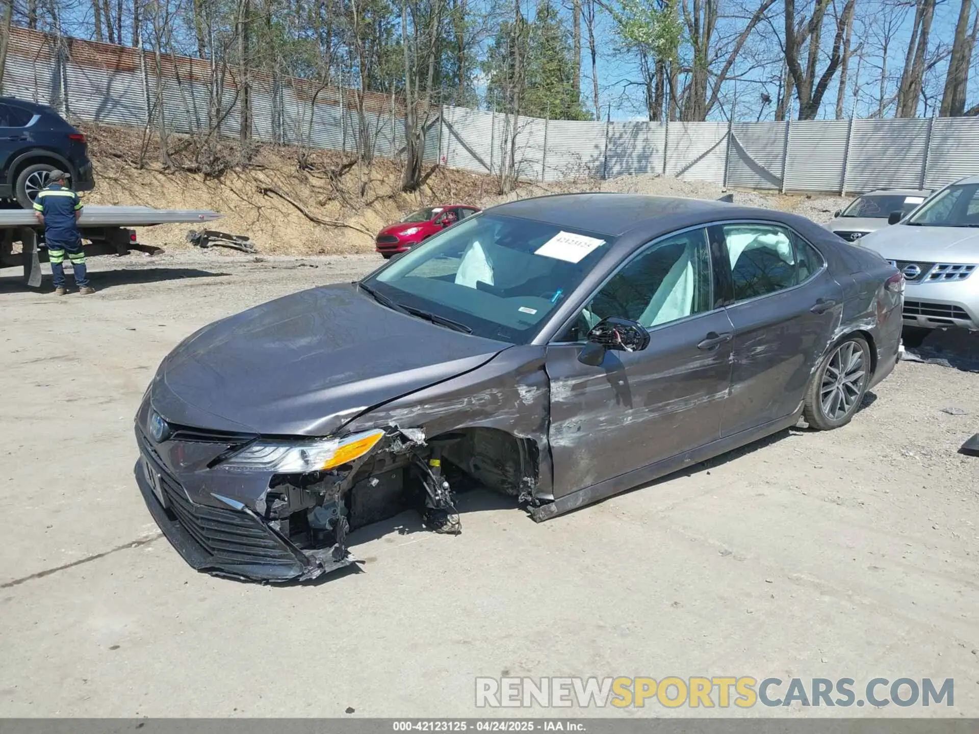 2 Photograph of a damaged car 4T1F31AK9RU071027 TOYOTA CAMRY HYBRID 2024