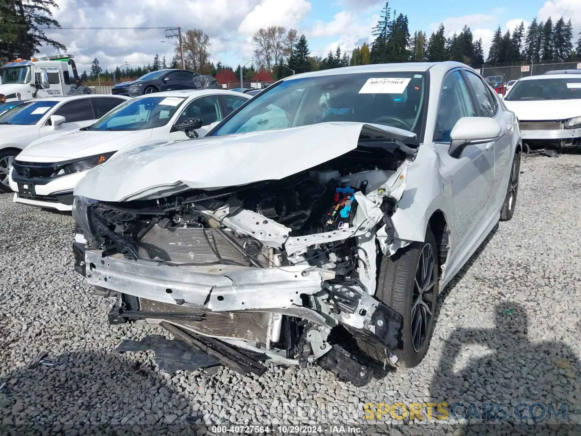 6 Photograph of a damaged car 4T1G31AKXRU061630 TOYOTA CAMRY HYBRID 2024