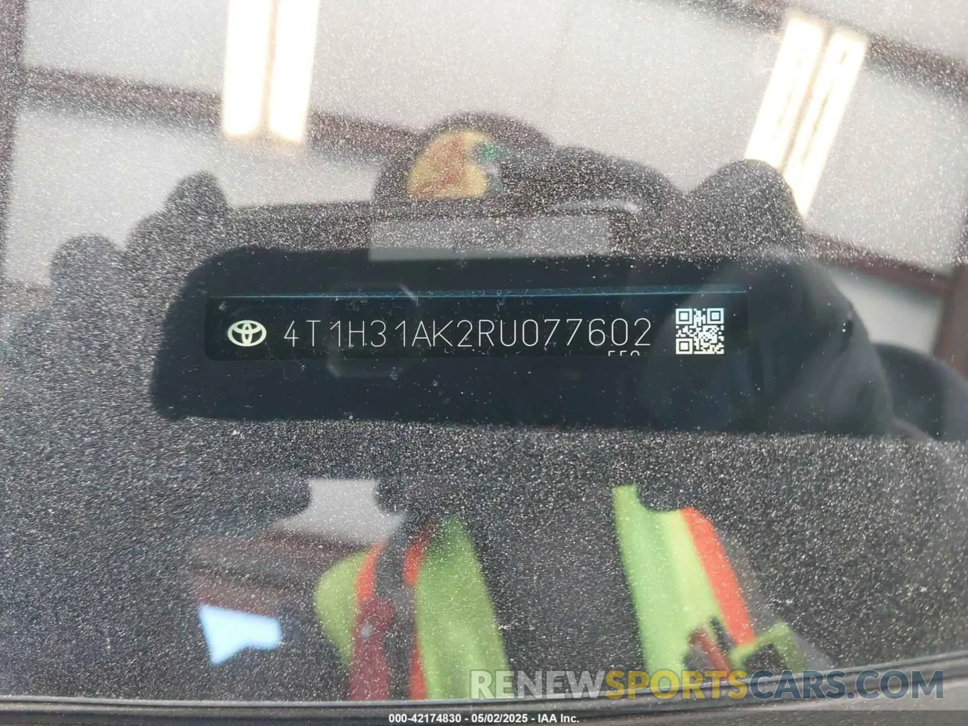 9 Photograph of a damaged car 4T1H31AK2RU077602 TOYOTA CAMRY HYBRID 2024