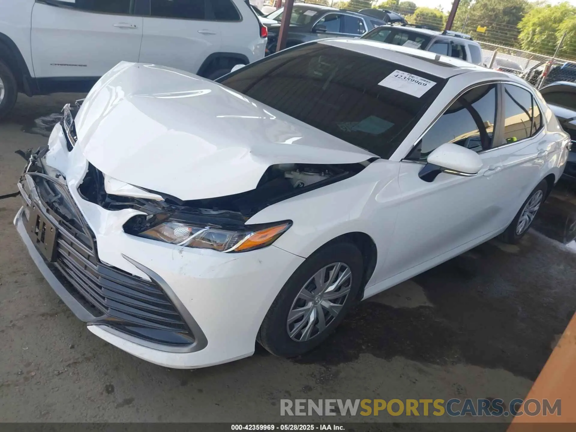 2 Photograph of a damaged car 4T1H31AK8RU078298 TOYOTA CAMRY HYBRID 2024