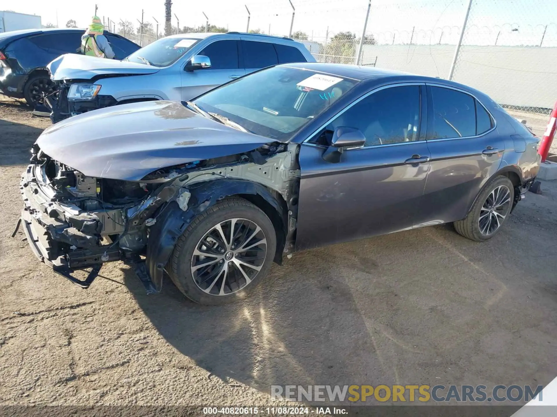 15 Photograph of a damaged car 4T1K31AK0RU068631 TOYOTA CAMRY HYBRID 2024