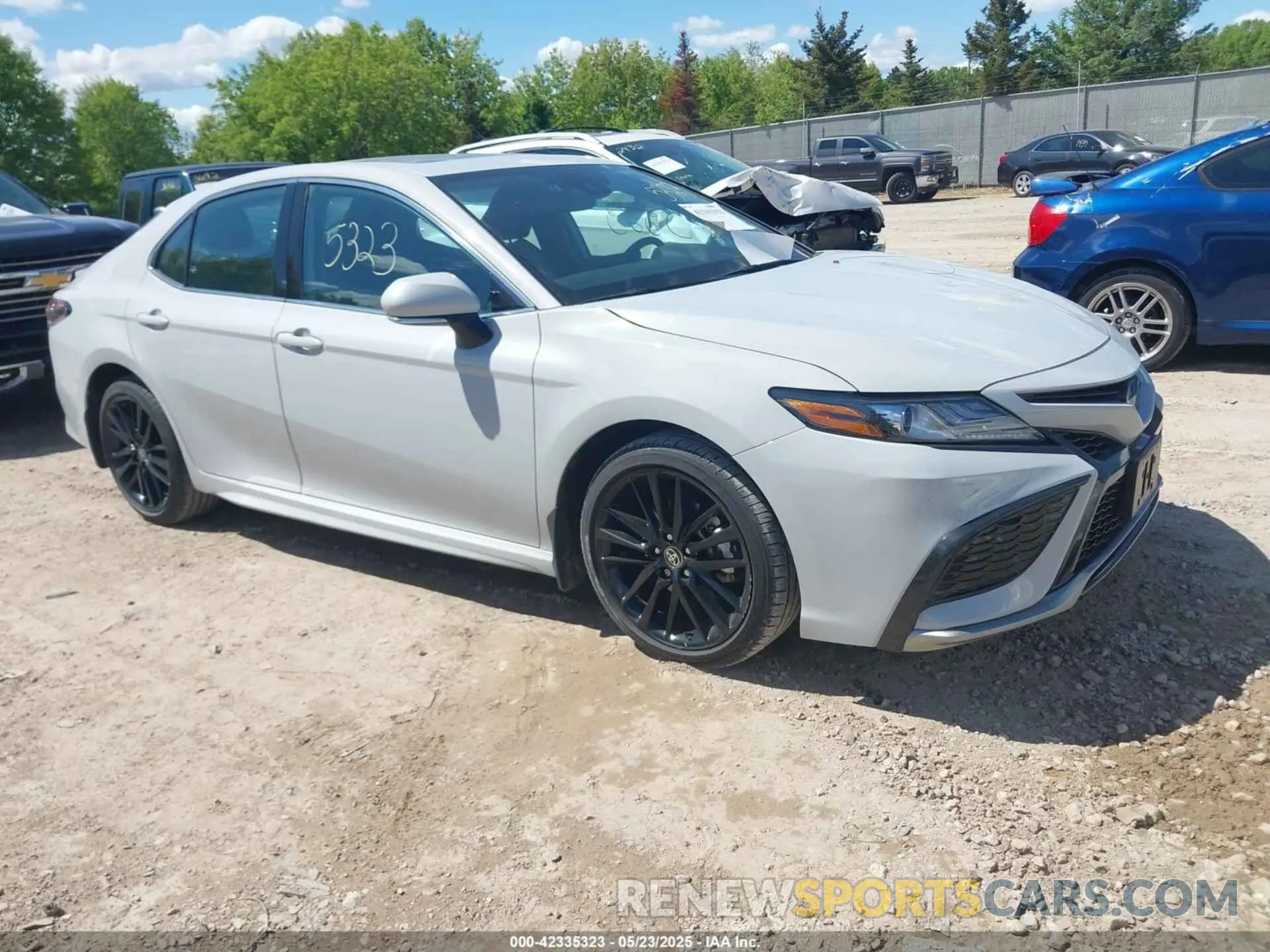 1 Photograph of a damaged car 4T1K31AK1RU063874 TOYOTA CAMRY HYBRID 2024