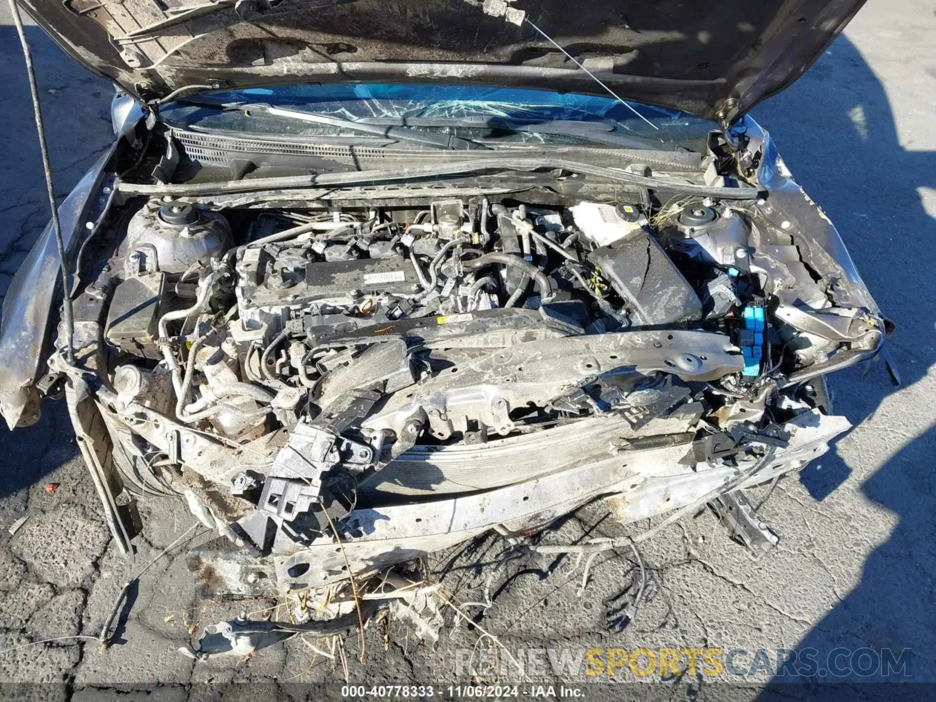 10 Photograph of a damaged car 4T1K31AK2RU068257 TOYOTA CAMRY HYBRID 2024