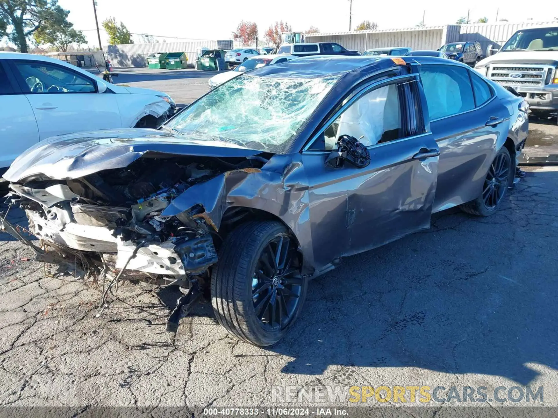 2 Photograph of a damaged car 4T1K31AK2RU068257 TOYOTA CAMRY HYBRID 2024