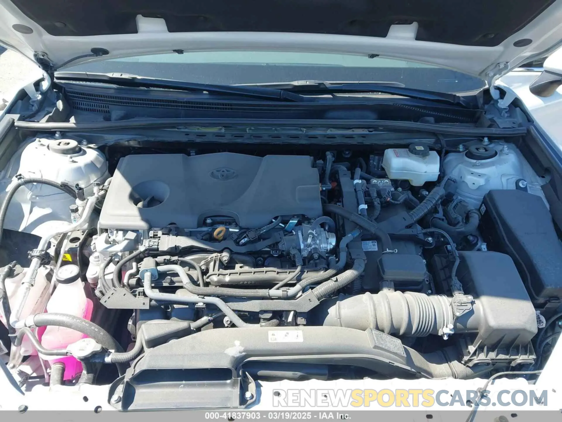 10 Photograph of a damaged car 4T1K31AK9RU075772 TOYOTA CAMRY HYBRID 2024