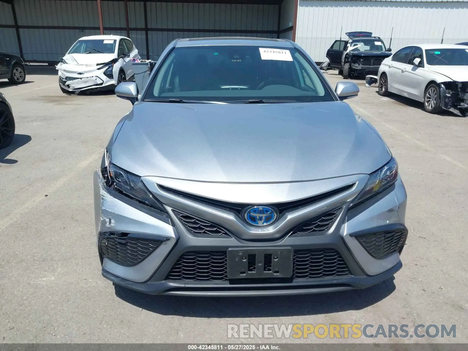 12 Photograph of a damaged car 4T1S31AK0RU629314 TOYOTA CAMRY HYBRID 2024