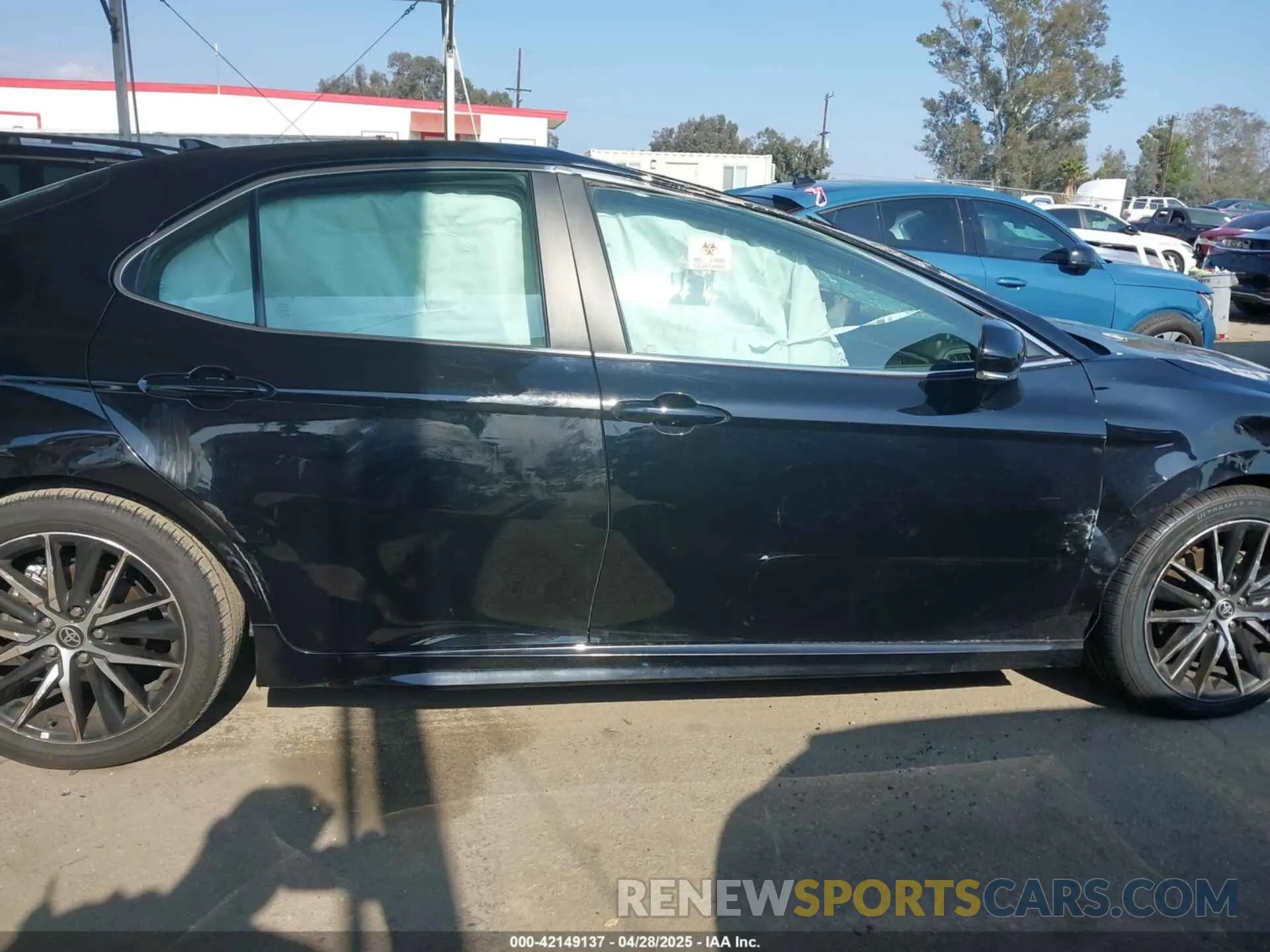 12 Photograph of a damaged car 4T1S31AK1RU076947 TOYOTA CAMRY HYBRID 2024