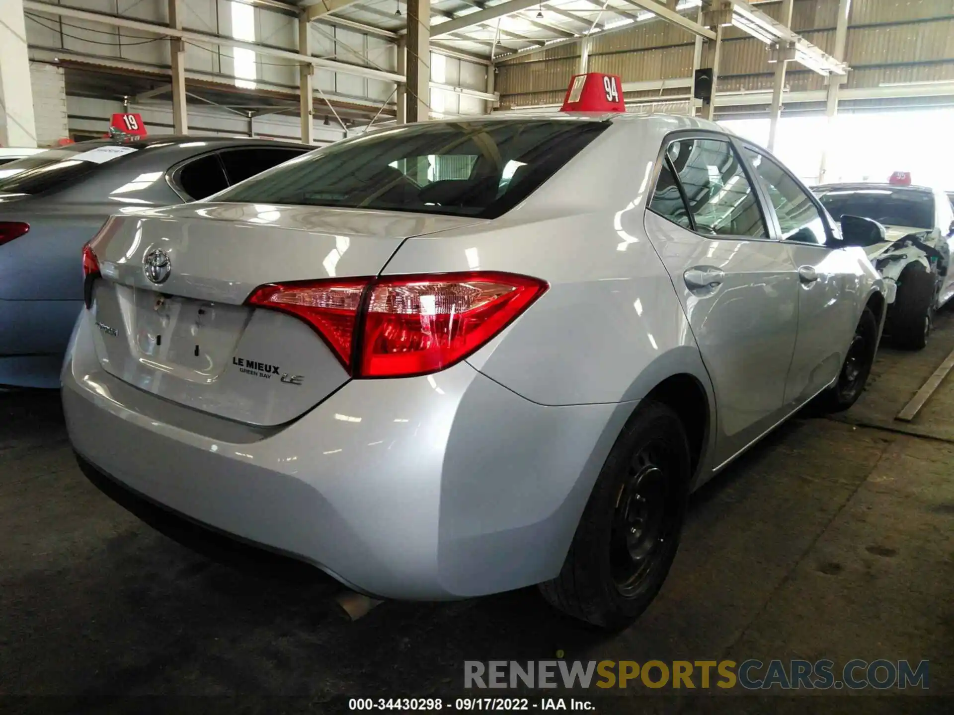 4 Photograph of a damaged car 001BURHE7KC232881 TOYOTA COROLLA 2019