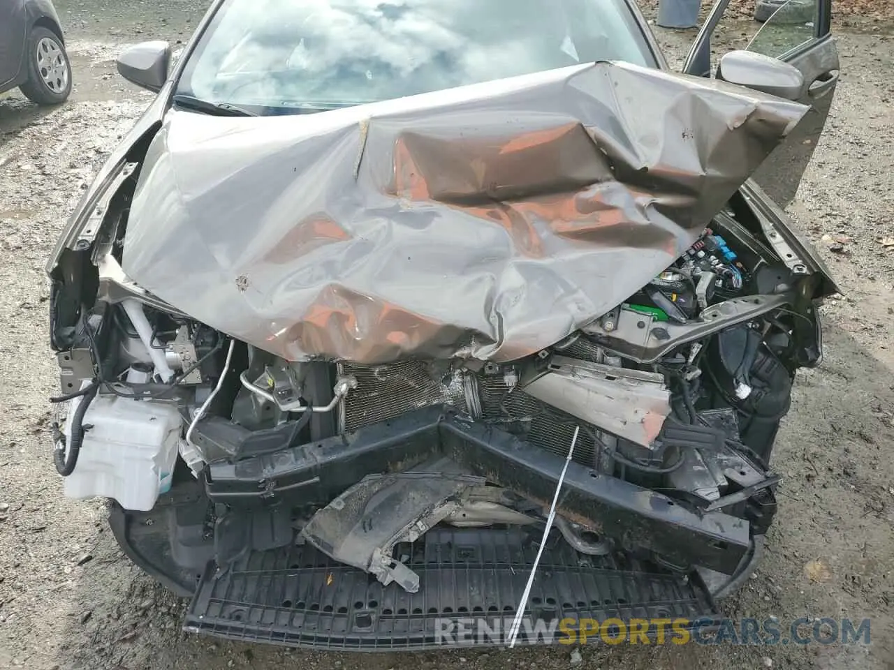 11 Photograph of a damaged car 2T1BPRHE5KC215536 TOYOTA COROLLA 2019