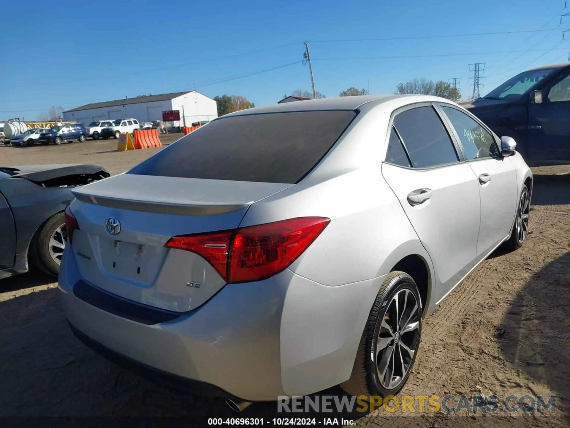 4 Photograph of a damaged car 2T1BURHE0KC126045 TOYOTA COROLLA 2019