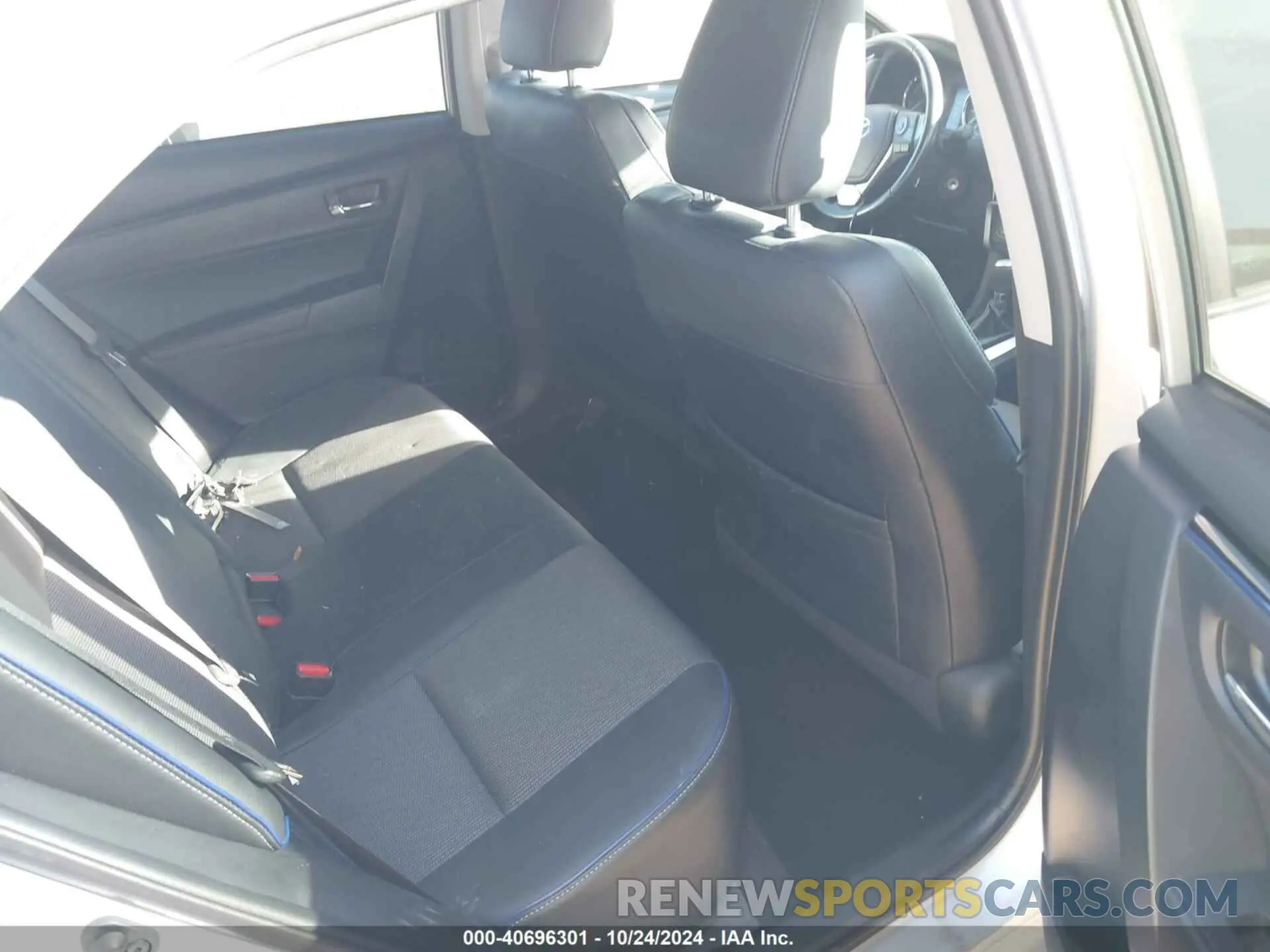 8 Photograph of a damaged car 2T1BURHE0KC126045 TOYOTA COROLLA 2019