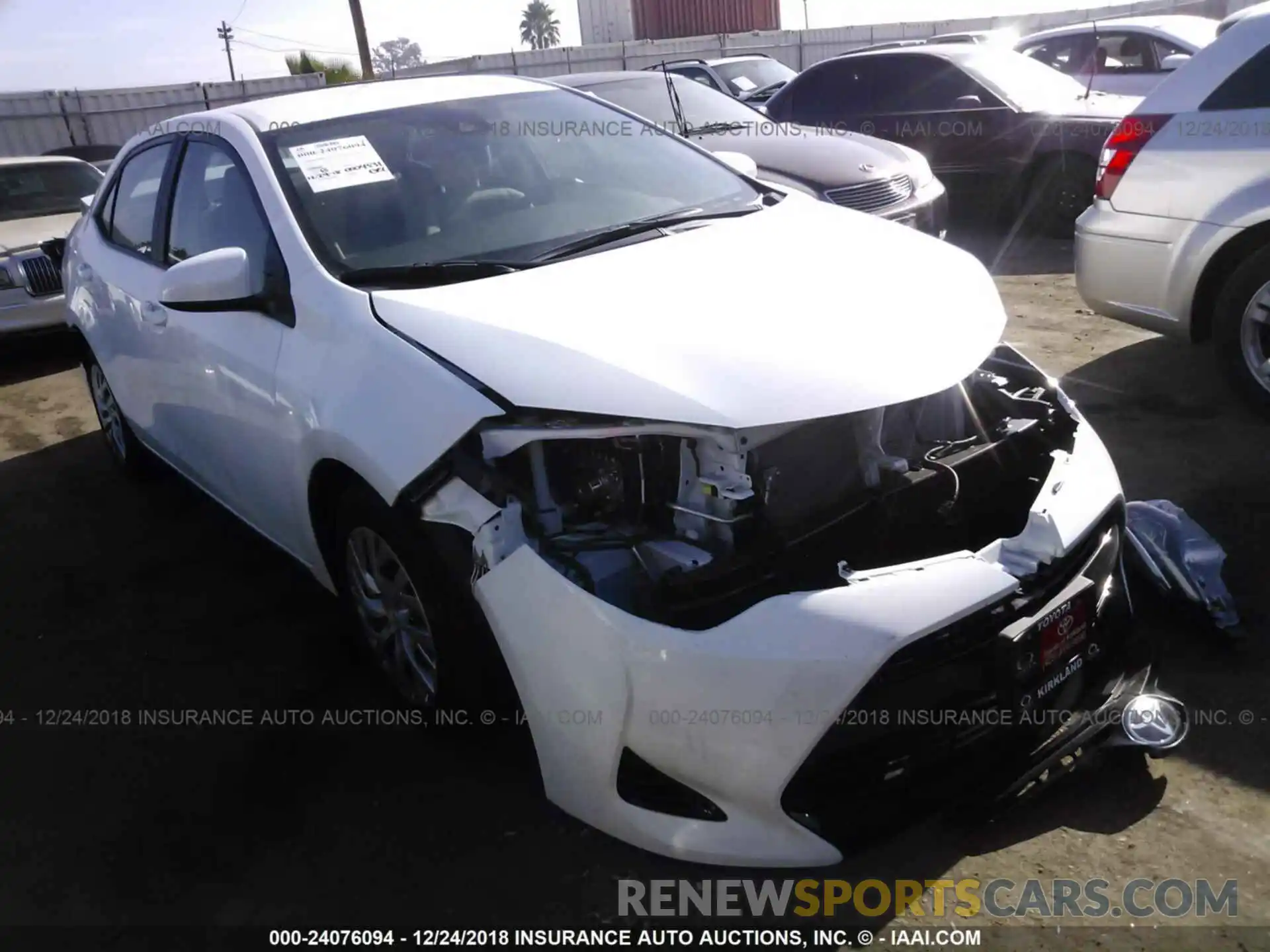 1 Photograph of a damaged car 2T1BURHE0KC126207 TOYOTA COROLLA 2019