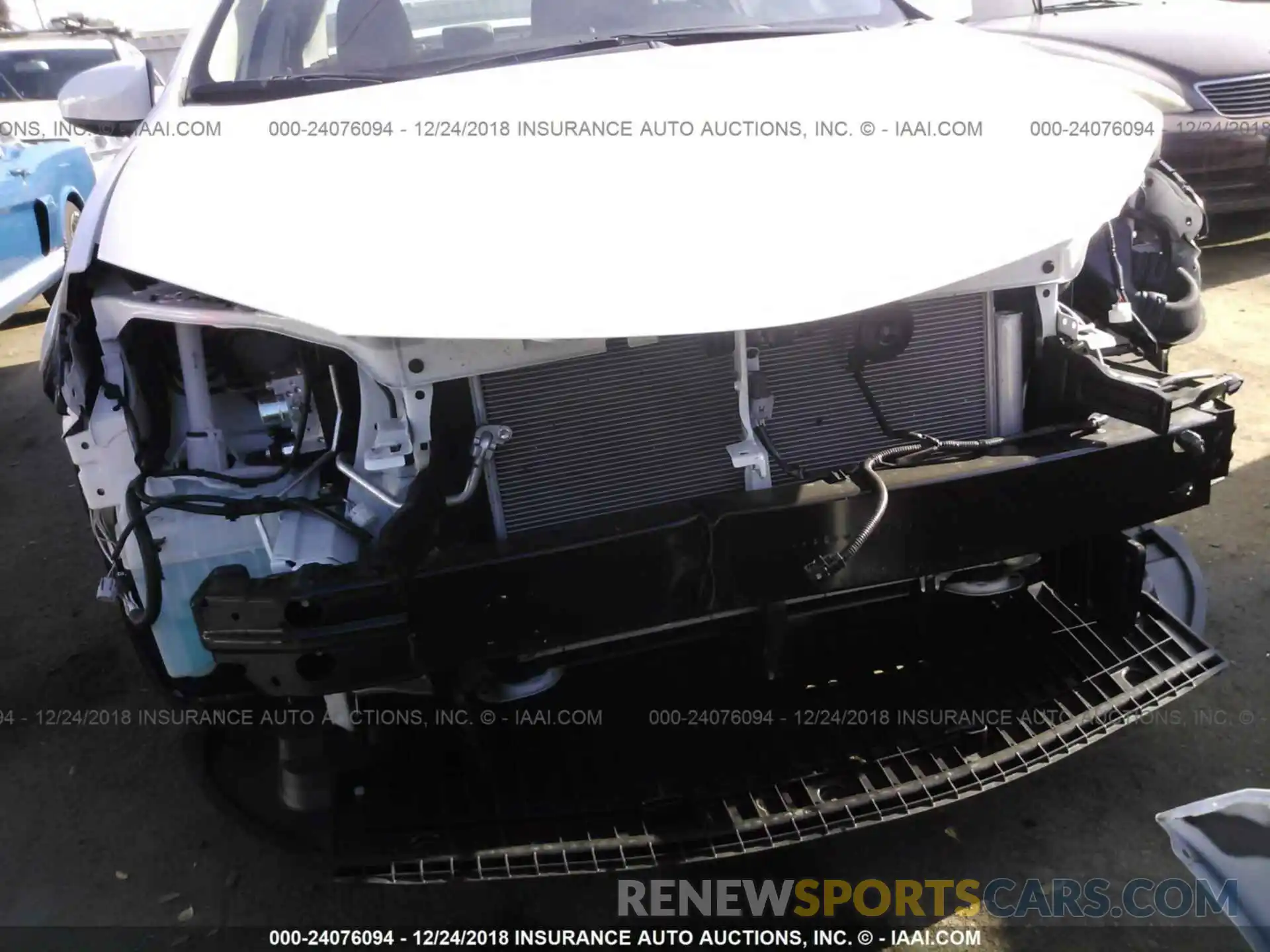 6 Photograph of a damaged car 2T1BURHE0KC126207 TOYOTA COROLLA 2019