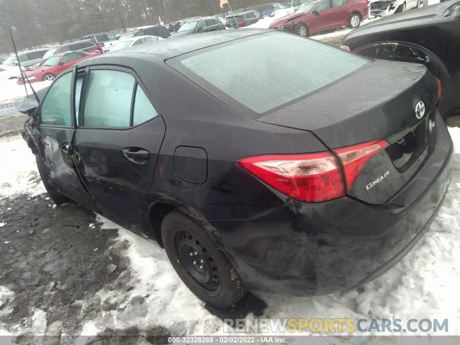 3 Photograph of a damaged car 2T1BURHE0KC126336 TOYOTA COROLLA 2019