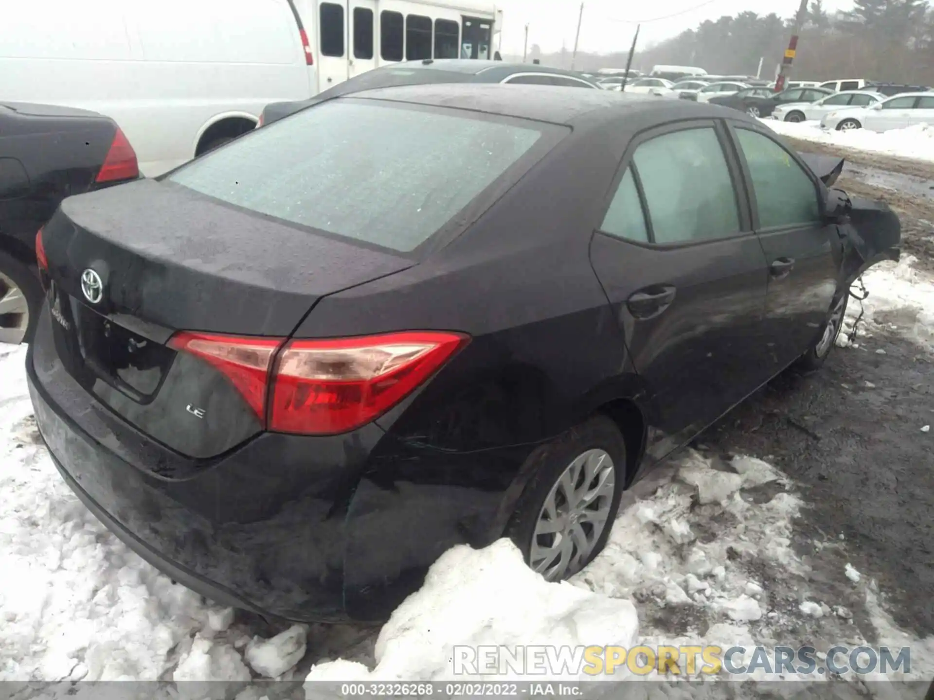 4 Photograph of a damaged car 2T1BURHE0KC126336 TOYOTA COROLLA 2019