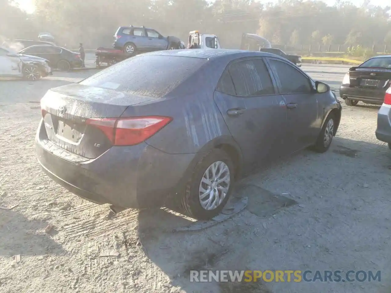 4 Photograph of a damaged car 2T1BURHE0KC135277 TOYOTA COROLLA 2019