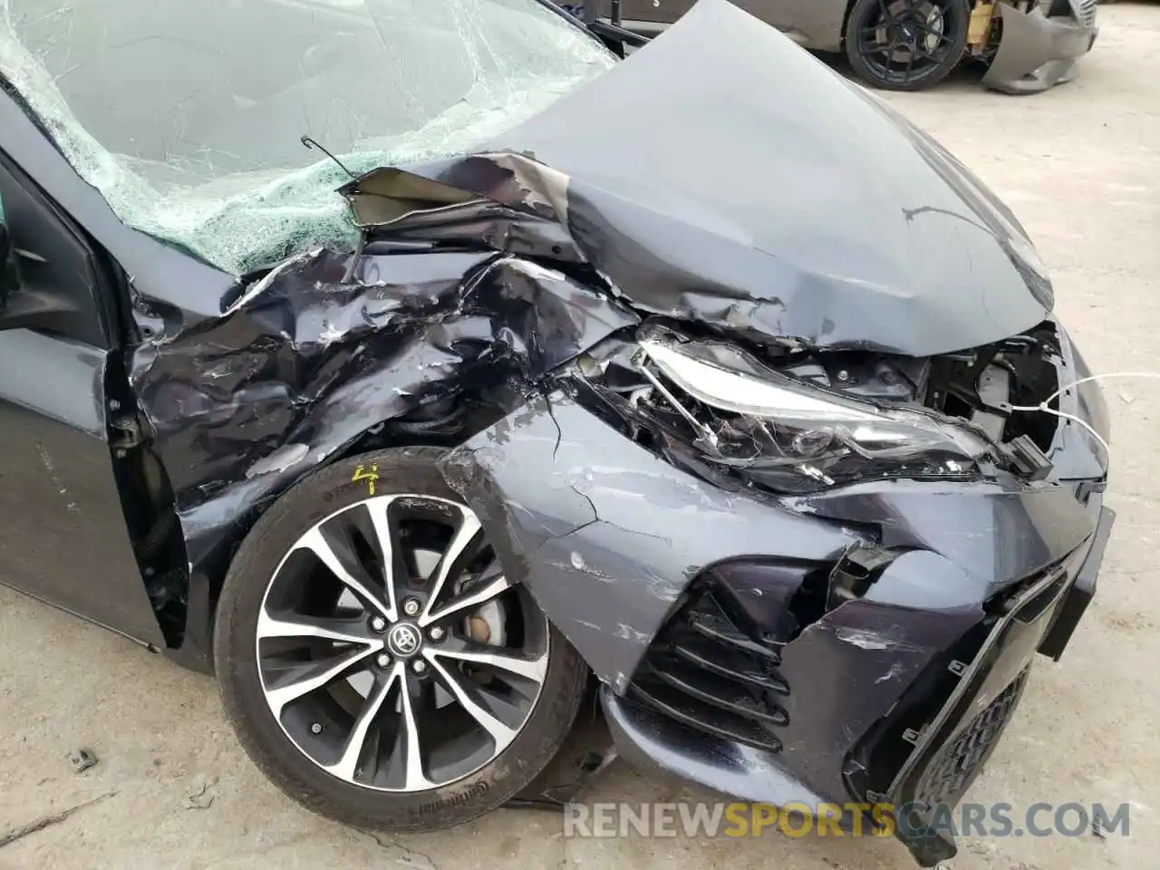 9 Photograph of a damaged car 2T1BURHE0KC140821 TOYOTA COROLLA 2019