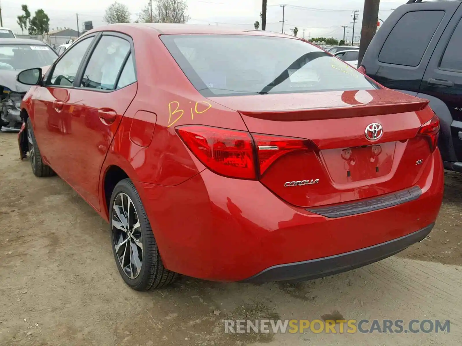 3 Photograph of a damaged car 2T1BURHE0KC142987 TOYOTA COROLLA 2019