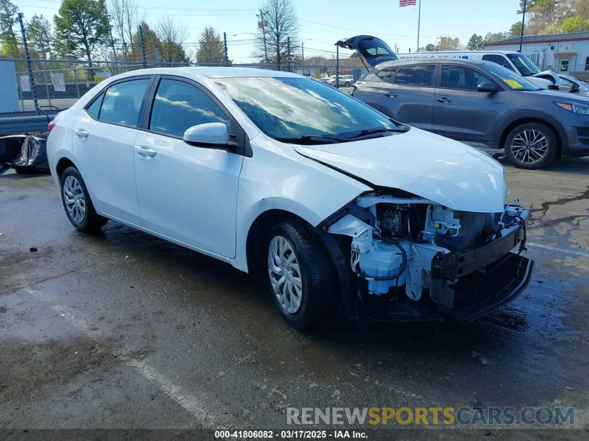 1 Photograph of a damaged car 2T1BURHE0KC143802 TOYOTA COROLLA 2019