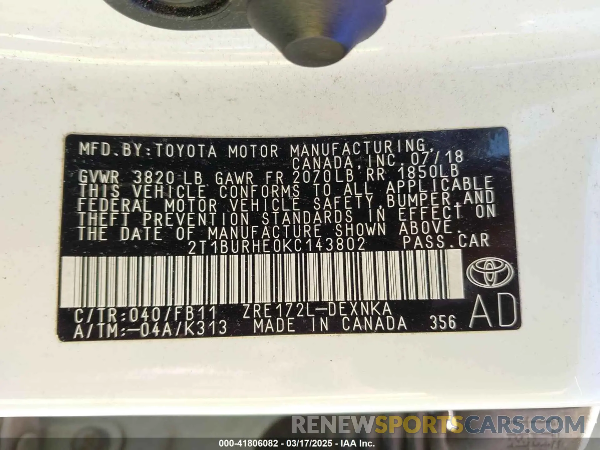 9 Photograph of a damaged car 2T1BURHE0KC143802 TOYOTA COROLLA 2019