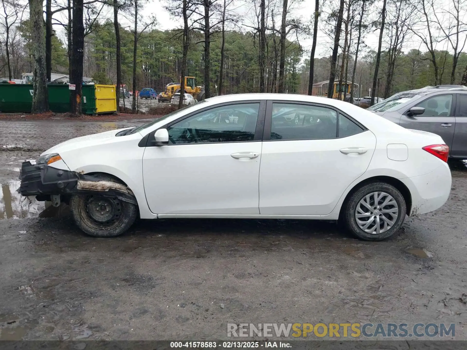 15 Photograph of a damaged car 2T1BURHE0KC150152 TOYOTA COROLLA 2019