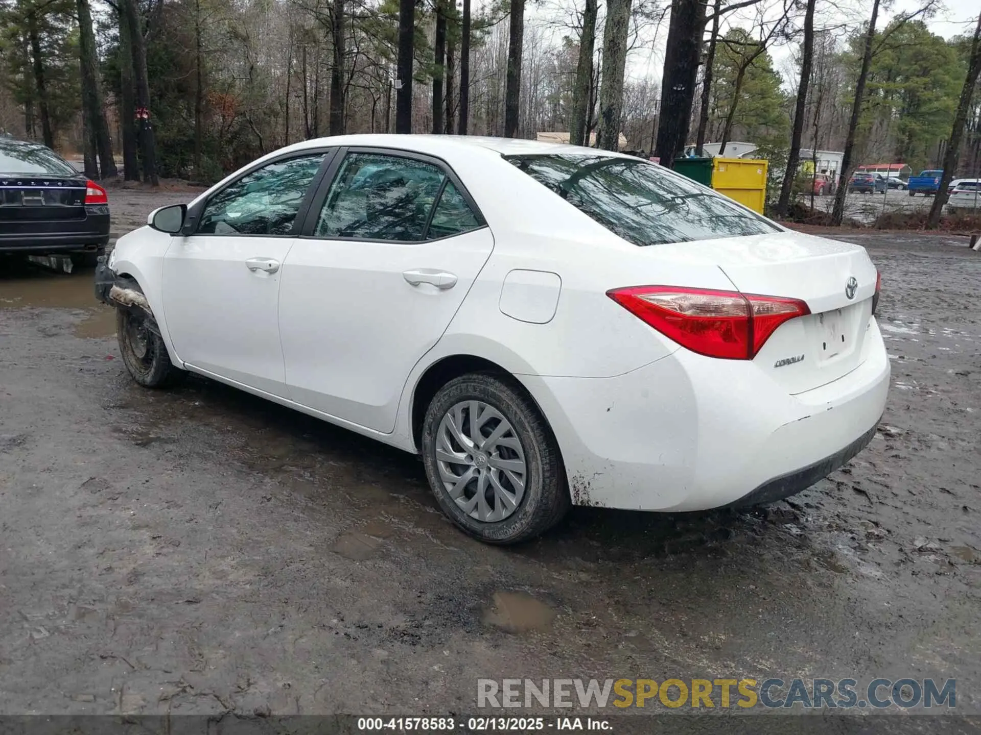 3 Photograph of a damaged car 2T1BURHE0KC150152 TOYOTA COROLLA 2019