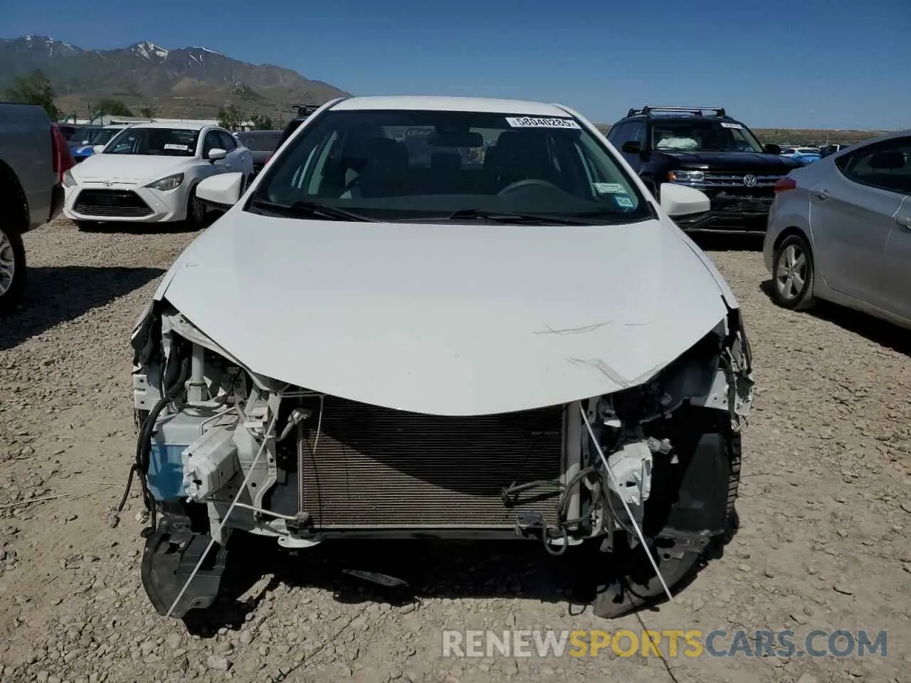 5 Photograph of a damaged car 2T1BURHE0KC151561 TOYOTA COROLLA 2019