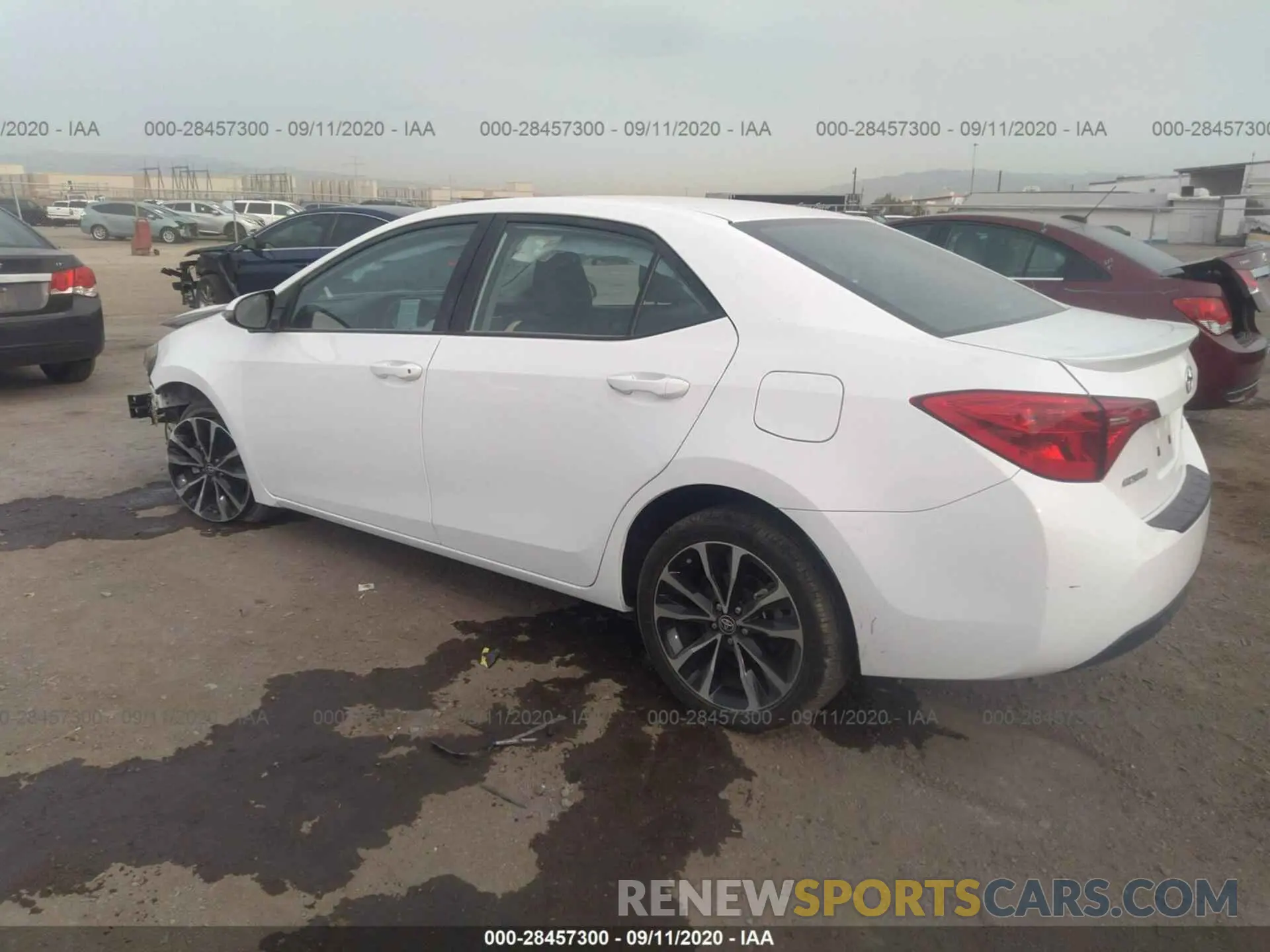 3 Photograph of a damaged car 2T1BURHE0KC152533 TOYOTA COROLLA 2019