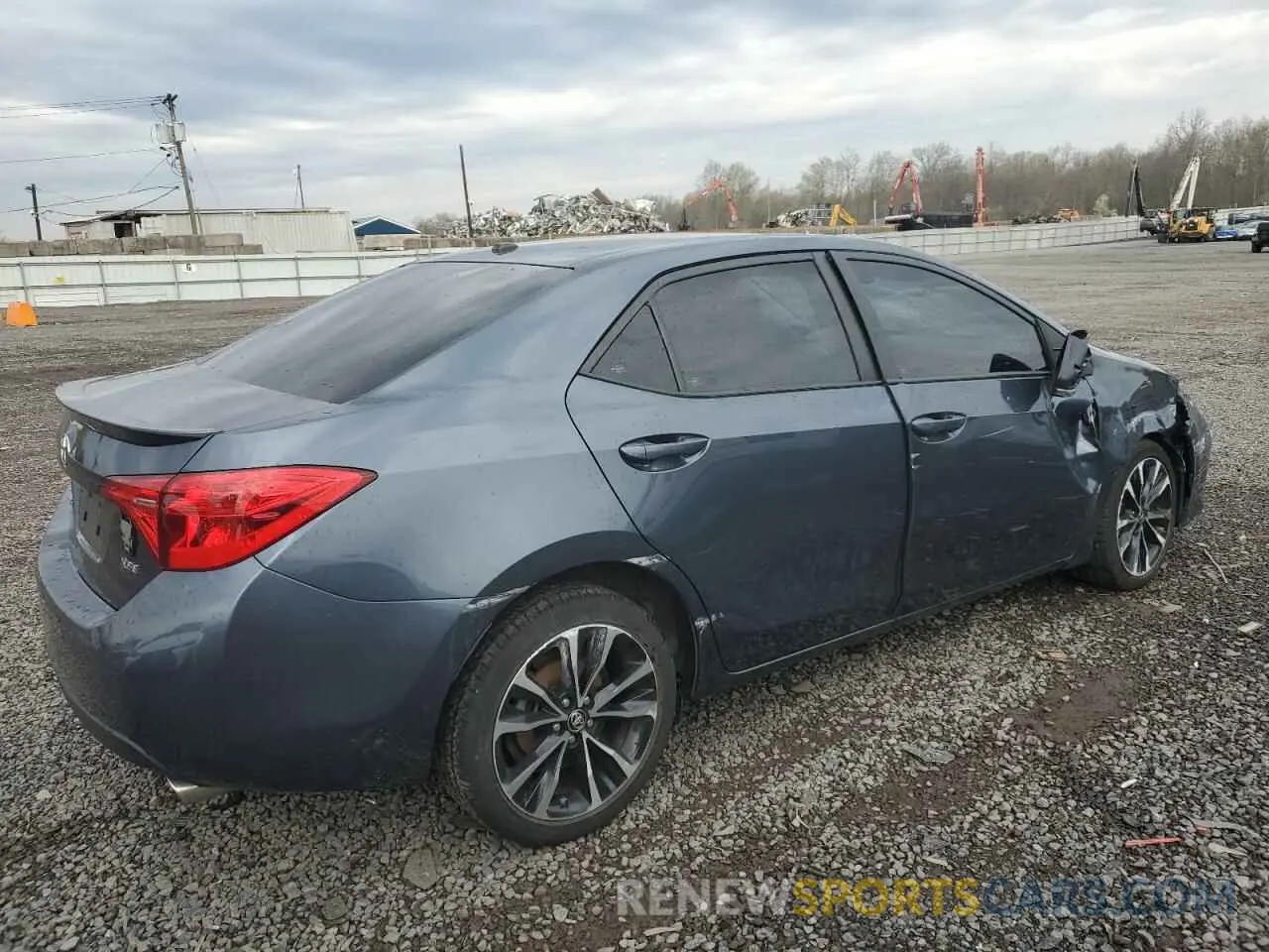 3 Photograph of a damaged car 2T1BURHE0KC153360 TOYOTA COROLLA 2019