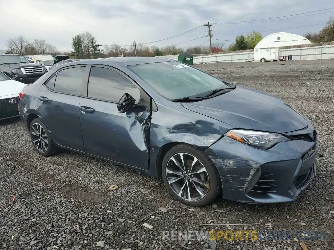4 Photograph of a damaged car 2T1BURHE0KC153360 TOYOTA COROLLA 2019