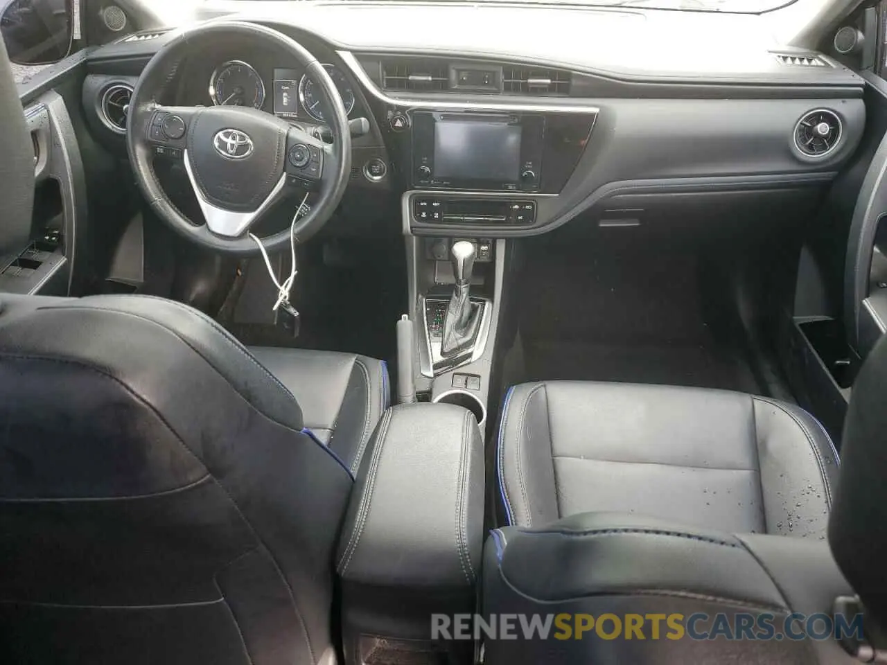 8 Photograph of a damaged car 2T1BURHE0KC153360 TOYOTA COROLLA 2019